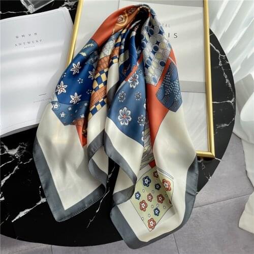 2021 Women Silk Square Scarf Fashion Lady Hair Band Bandana Print Shawl and Wraps Female Hijab 70cm Headkerchief Design Foulard