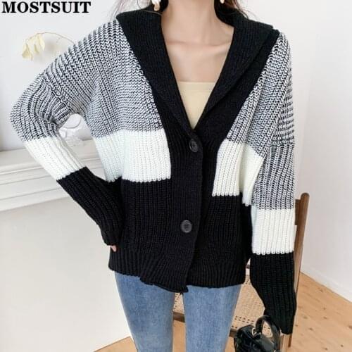 Knitted Cardigan Tops Sweaters Woman Autumn Winter 2021 Korean Button Up Long Sleeve V Neck Jackets Loose Casual Coats