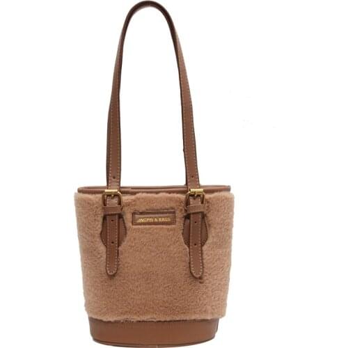 2021 Winter Fashion Shoulder Bags Lady Luxury Handbags High Quality Hand Pack Plush Pu Leather Bucket Crossbody Bag for Women