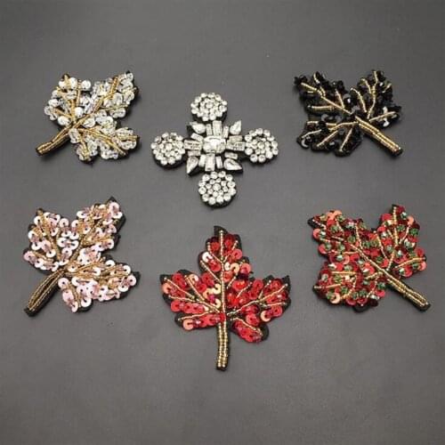 Maple leaf sequins Rhinestones bead patches applique sew on beading applique clothes shoes bags decoration patch DIY