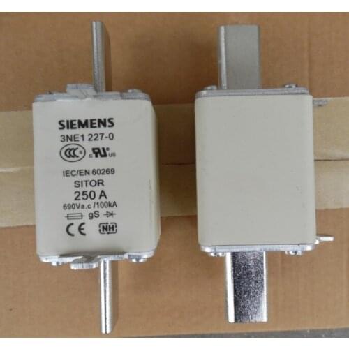 Fuses: 3NE1227-0 3NE1227-2 250A 690V NH1 / 3NE1230-0 3NE1230-2 315A 690V NH1 aR