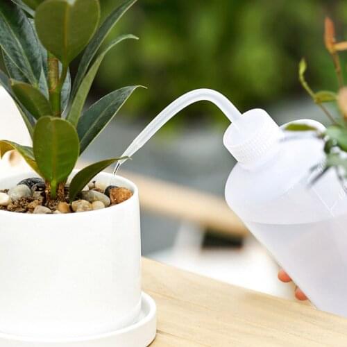 250/500ml Squeeze Watering Device Semi-transparent Plastic Watering Bottle Flower Wash Bottle Garden Plant Irrigation Tool