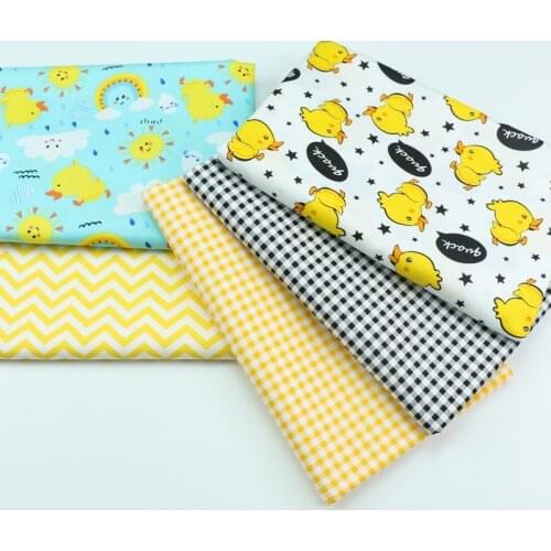 New Arrival Light Green Cotton Twill Fabric Duck Design Home Textile Patchwork Bedding Clothing Baby Quilting Tecido 50*160cm