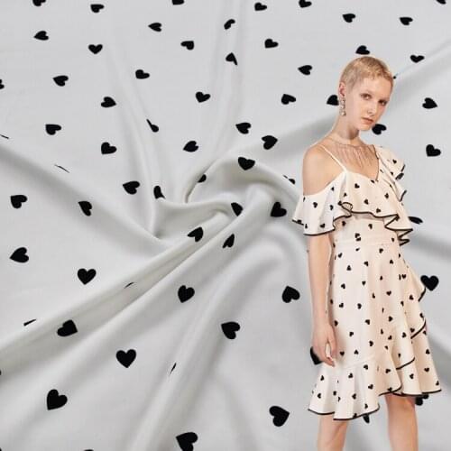 50*150cm Heart Printed Plain Satin Fabric Fresh And Fashionable Dress Womens Clothing Childrens Clothing Handmade DIY Fabric