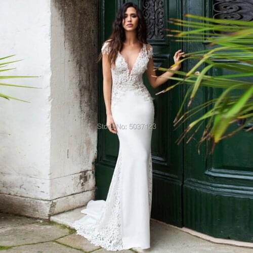 Satin Mermaid Wedding Dresses Lace Appliques Cap Sleeves Deep V Neck Short Sleeves Backless Bridal Wedding Gown Vestido De Noiva