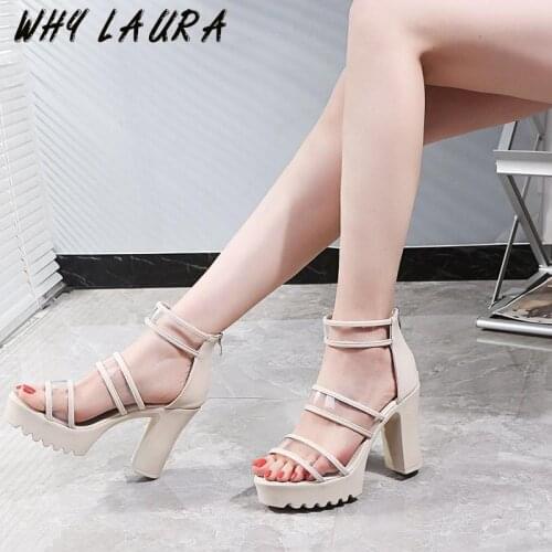 Sandals, high-heeled shoes, and Chaussures Femme are the new open-toed summer woman of 2021