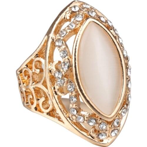Light Yellow Gold Color Marquise Shape Cat Eye Stone Finger Ring with Rhinestone Fashion Jewelry
