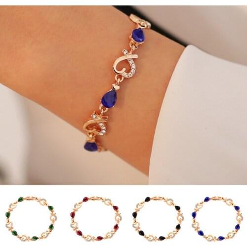 Womens Heart Design Bracelet Love Shape Rhinestone Bangle Wedding Bridal Jewelry Gifts for Family Friend LXH