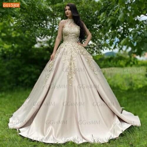 Halter Neck Champagne Prom Gowns 2020 Lace Up Appliqued Satin Ball Gown Women Dresses Party Long Custom Made Vestidos De Gala