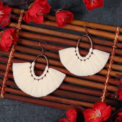 European and American fashion fan-shaped tassel earrings female bohemian big earrings personality exaggerated pop earrings