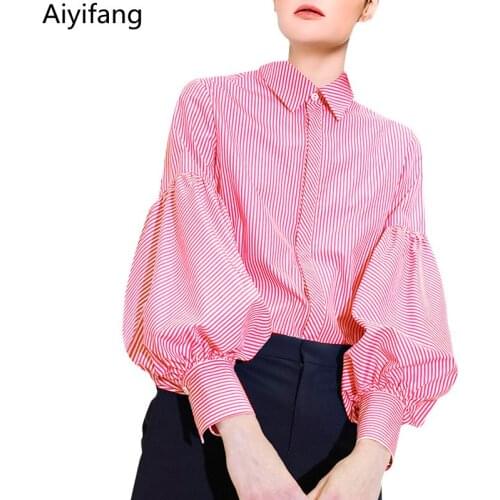 Korean Spring Striped Shirts Runway Women Vintage Lantern Long Sleeve Loose Blouses Ladies Single-Breasted Elegant Camicia Tops