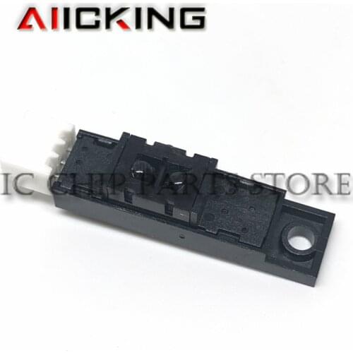 GP2A25 10PCS Free Shipping Reflective photoelectric switch sensor infrared proximity switch in stock