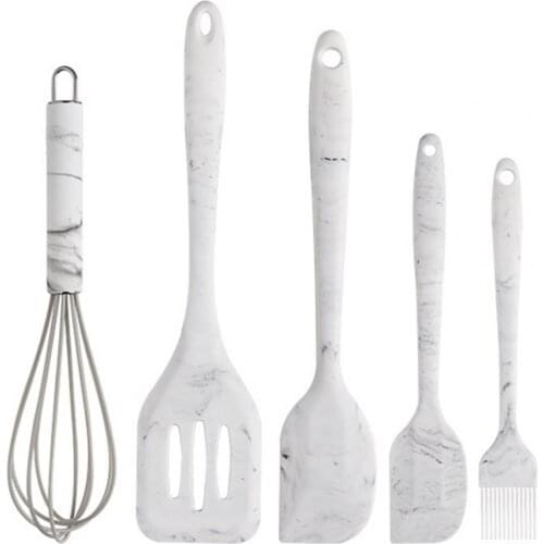 5Pcs/Set Baking Scraper Set Ergonomic Design Easy to Hold Flexible Kitchen Cooking Tools Silicone Baking Utensil Set for Home