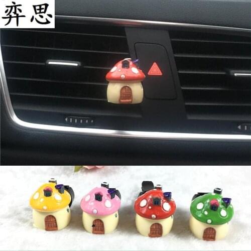 Mushroom styling Lovely lady car perfume Exquisite car air freshener Plastic mushroom house car styling decoration Perfume clip