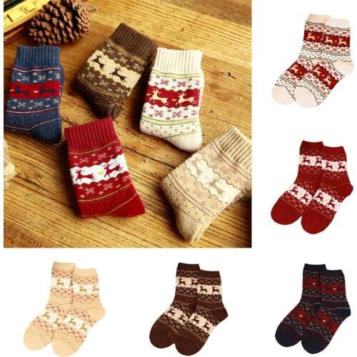 1pair Fashion Christmas Socks Women Cartoon Funny Cute Winter Female & Hosiery Cotton Square Foot Personality Socks Harajuku 4