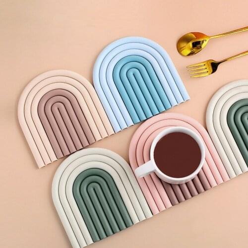 Nordic Silicone Mat Rainbow Non-Slip Insulation Coaster Household Coffee Tables Pad Anti-Scald Bowl Dish Mat Table Mat