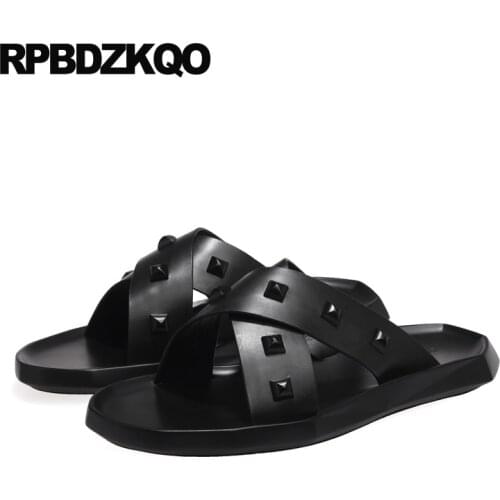 Rivet Beach Slip On Waterproof Mens Sandals 2021 Summer Outdoor Slides Fashion Open Toe Water Slippers Stud Black Shoes Casual