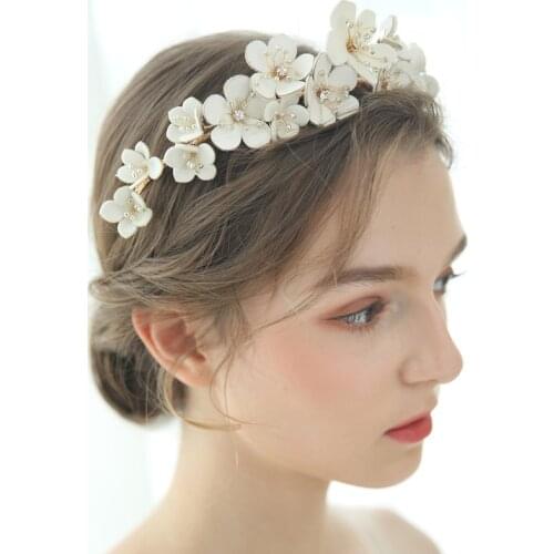 SLBRIDAL Handmade Crystal Rhinestones Leather Flower Bridal Tiara Wedding Princess Party Crown Women Bridesmais Hair Jewelry