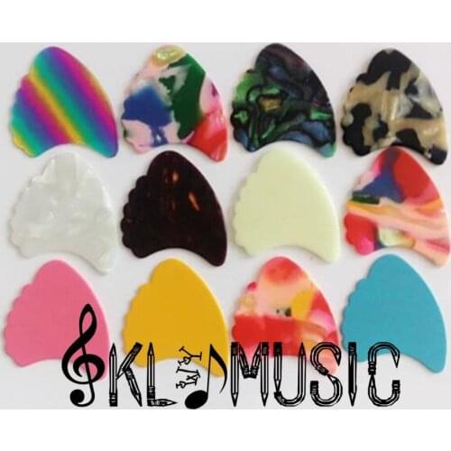 Scallop shape celluloid plain pick/plectrums for guitar