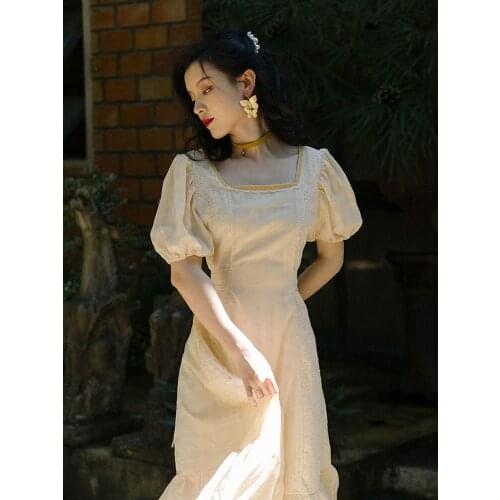 The New Summer Womens Dress French Retro Court Style Bubble Sleeve Square Collar To Show Thin Temperament Flounce Long Dress