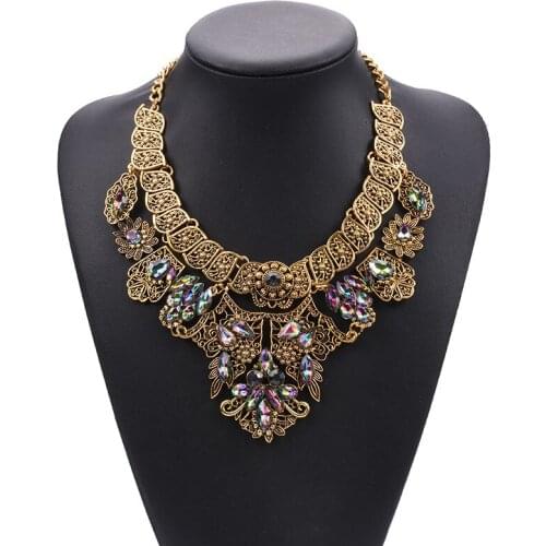 BK Fashion Bib Necklace Handmade Multi-color Crystal Collar Choker Chunky Statement Pendant Woman Jewelry Chain
