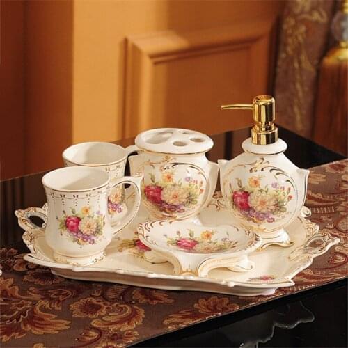 Bathroom Set Ceramic Liquid Soap Dispenser/Dish Toothbrush Holder Gargle Cup Gifts Box Packing Birthday Presents Rose Finished