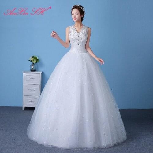 AnXin SH Korean luxury princess flower lace white wedding dress vintage v neck beading crystal party red lace wedding dress