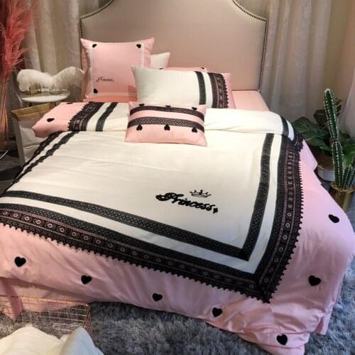 White Pink 120S Egyptian cotton Embroidery Royal Bedding sets Queen King Wedding Duvet cover Bed sheet set Pillowcases 4/6pcs
