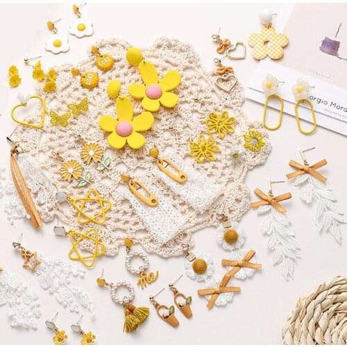 Spring and Summer Earrings Fresh ins Flowers Asymmetrical Tassel Drop Earrings Yellow Color Earrings for Women Dangler Fashion