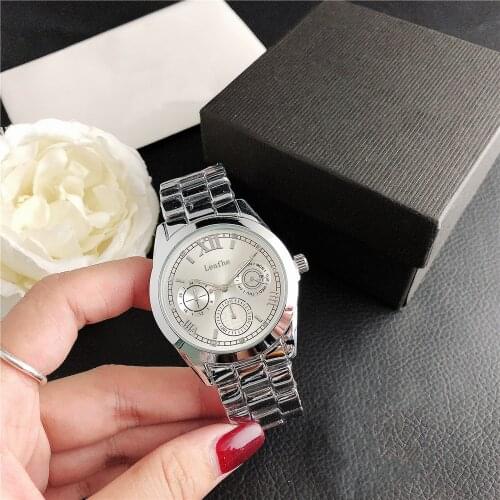 New fashion brand womens watches gold silver stainless steel strap quartz watch the first choice for holiday gifts