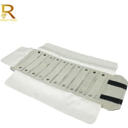 Superior Jewelry Carrying Portable Pouch Velvet Fabric For Ring Earring Bracelet Necklace Storage Roll Bag For Traval 4 Styles