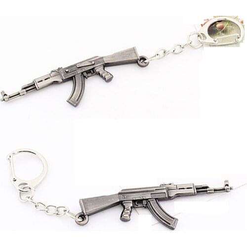 Novelty Weapon Gun Keychain CF AK47 Gun Mode Pendant Key Chain Chaveiro Key Holders Key Ring For MenS Gifts Size 6cm