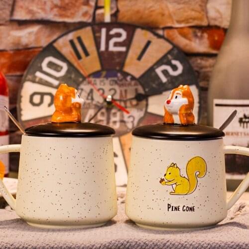 Cute Squirrel Mugs Yellow Hand Painted Cartoon Ceramic Cup with Lid and Spoon Work with Straw Breakfast Milk Coffee Cup