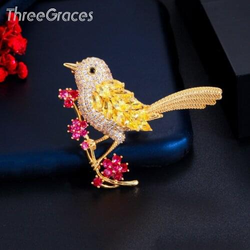 ThreeGraces Exquisite Animal Bird Brooch Pin Women Mirco Pave Cubic Zirconia Dubai Gold Color Wedding Jewelry Accessories XZ014