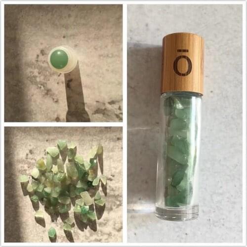 Natural Gemstone Essential Oil Roller Ball Essential Oil Bottles Roll On Roller Ball Healing Crystal Chips with bamboo cap