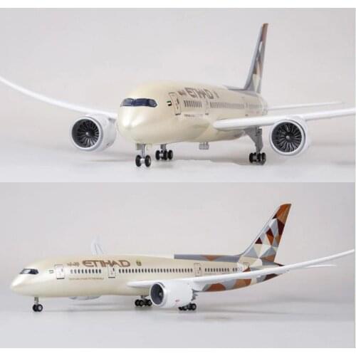 47CM 1/130 Scale Airplane Boeing B787 Dreamliner Aircraft ETIHAD Airlines Model W Light and Wheels Diecast Plastic Resin Plane