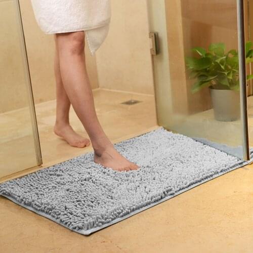 Chenille Bathroom Carpet Anti-slip Bath Mat Fluffy Welcome Mat Solid Color Entrance Doormat for Hallway Washable Door Carpets
