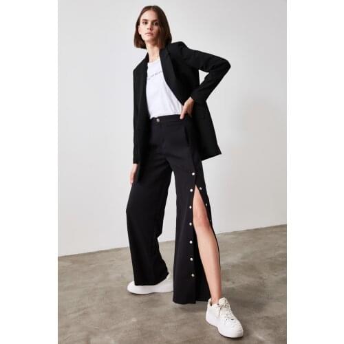 YENİ SEZON Siyah Düğme Detaylı Pantolon