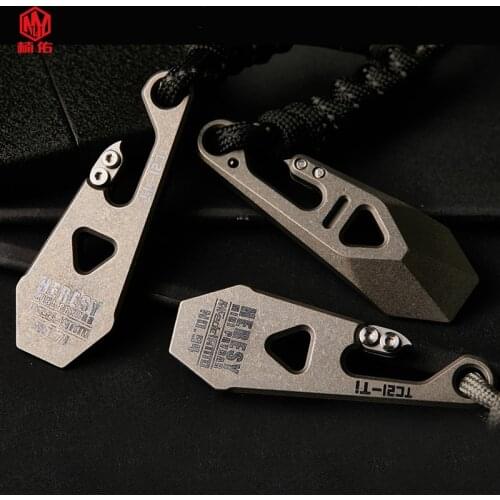1PC Titanium Alloy Crowbar Opener Keychain Combination Tool Portable Keychain Tool Outdoor Multifunction EDC Tool Multitool