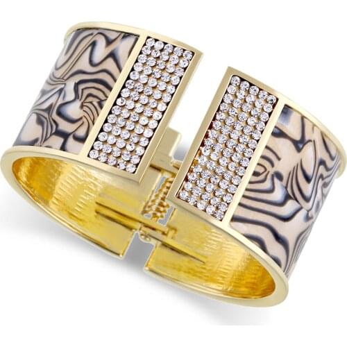 All Seasons Gold Plated Leopard Print Acrylic Open Cuff Bracelet Golden Bangle for Women and Girls Good Gift for Your Friend