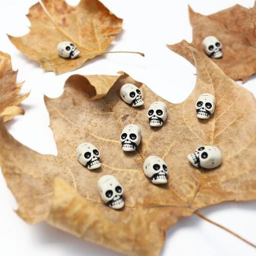 Halloween Mini Skull Decoration Props 3d Skulls Bone Design Tricky Toy 24 Pcs Diy Gel Nail Art Tips Decor Handmade Accessories