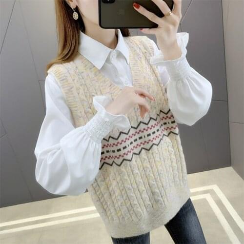 Vest knitted spring wear new womens wear V-neck loose jacquard knitted coat sweater fashion in 2021