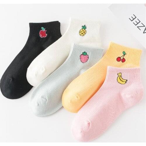 2019 New Spring Summer Art Fresh Fruit Boat Socks White Comfortable Cotton Socks Women Socks