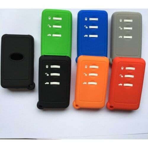 Key Accessories Case For Car Smart Key FOB Remote Pouch Guard For Subaru Impreza Outback Legacy Silicon Skin Jacket 3 Button