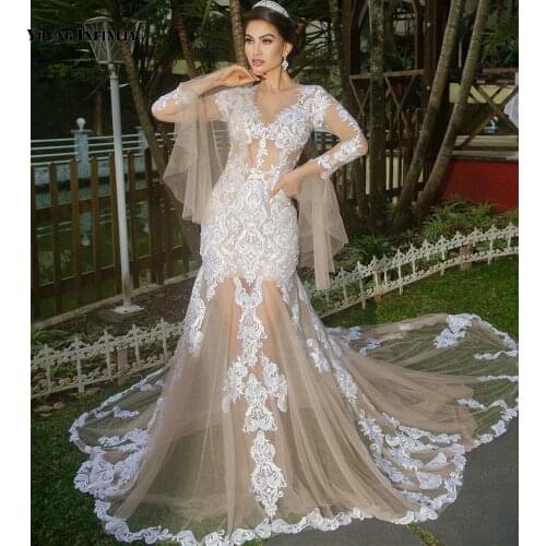 Elegant Mermaid Wedding Dresses 2021 Long Sleeves Bridal Gown Button Back Scoop Chapel Train Champagne Applique Plus Size Bride
