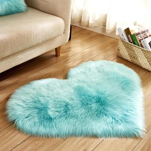 Carpet Bedroom Floor Mat Love Heart Rugs Artificial Wool Hairy Carpet Faux Floor Mat Fur Plain Fluffy Rug Soft Living Room