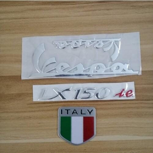 Motorcycle 3D Silver Italy Italian Shield Flag Car Emblem Stickers Decal for PIAGGIO Vespa LX 150 LX150 ie