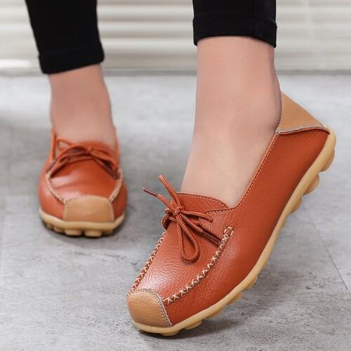 Women Flat Slip On Womens Walking Shoes Mixed Colors Sewing Shoes For Women Genuine Leather Ladies Loafers Outdoor Female Flat