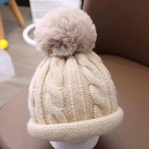Boys Girls Christmas Knitted Hats New Fashion Cute Ball Thick Hat Baby Lovely Accessories Childrens Winter Hat Kids Solid Caps