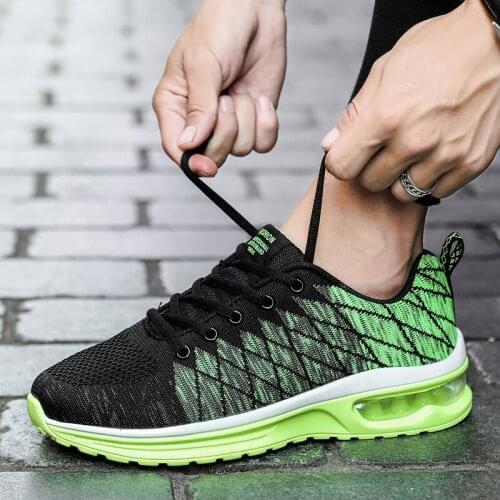 Couple Running Shoes Fashion Breathable Outdoor Male Sports Shoes Lightweight Sneakers Women Comfortable Athletic Footwear